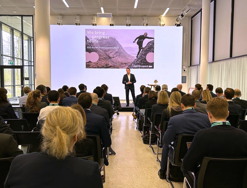 Ralf Schmeitz, presenting at our 2025 ESG Investor Day in Kaiseraugst (Switzerland) (photo)