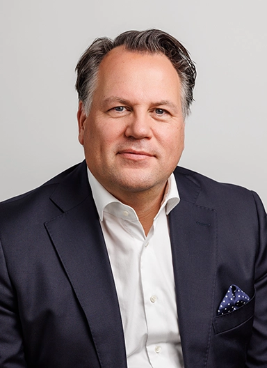 Ralf Schmeitz (photo)